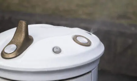 Développer l’accès à l’eau dans l’espace public : six nouvelles fontaines installées à Lyon et Villeurbanne
