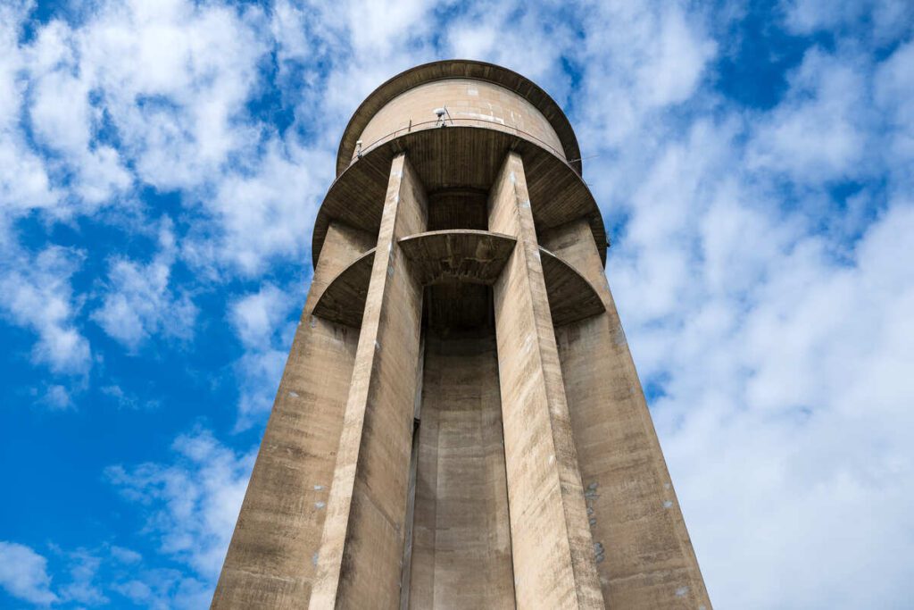 Château d'eau distribution eau lyon