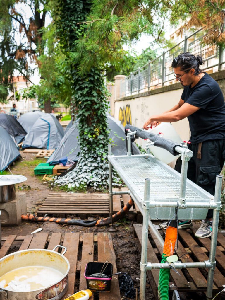 Rampes eau - Eau pour tous - Humanitaire concept